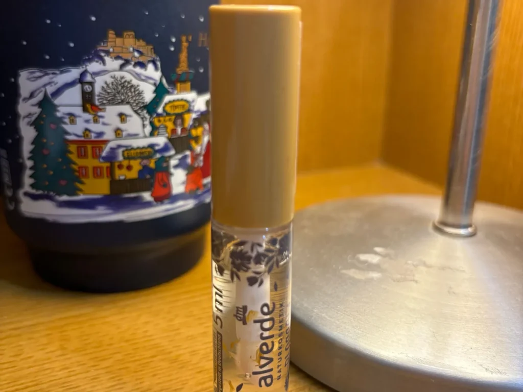 lavera金盞花護唇油