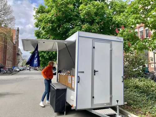 德國海德堡漢學系旁午間日式便當餐車：超可愛飯盒！